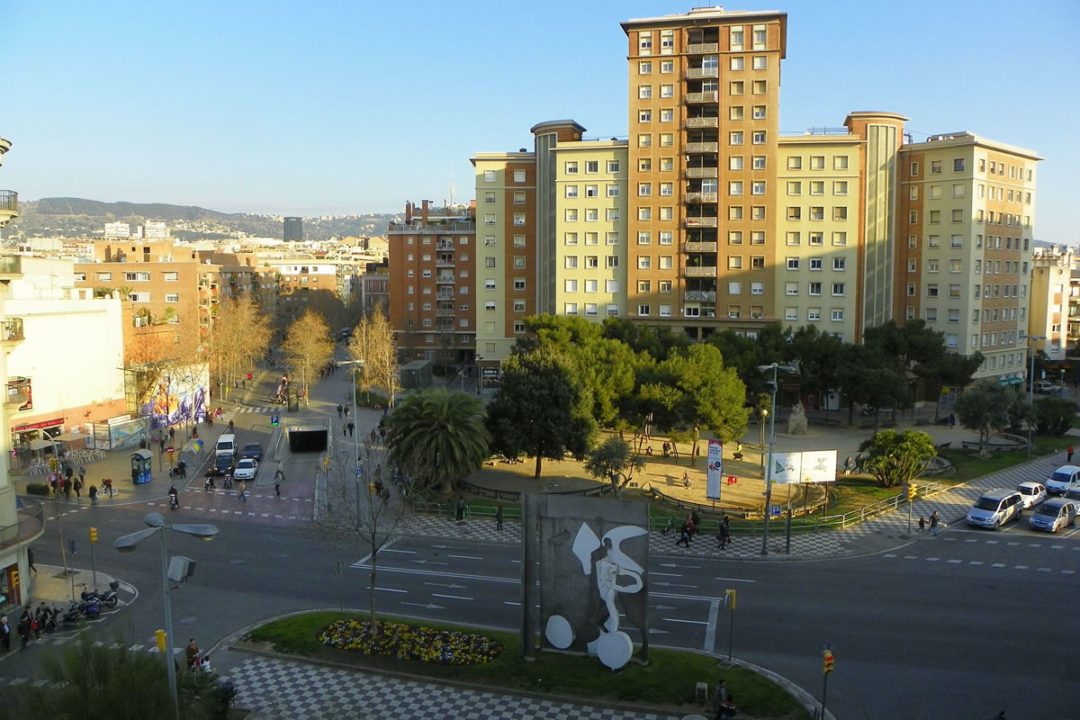 Un paseo por el barrio de Sants | Piso BCN